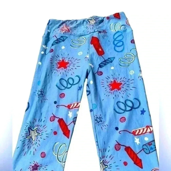 Lularoe One Size blue fireworks leggings! 4th of July fun! Great fun! NWOT - Picture 3 of 5